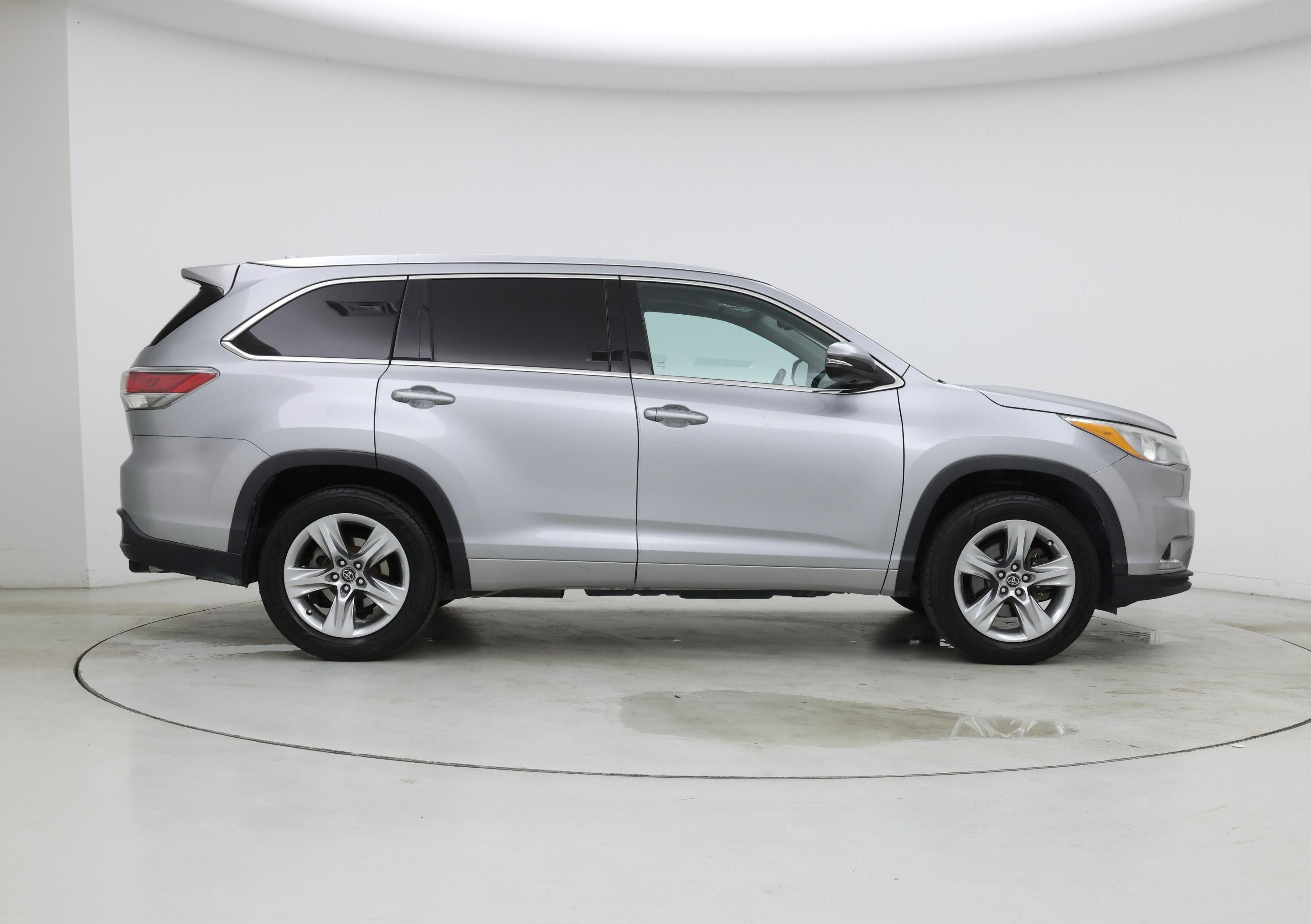 Thumbnail: 2016 Toyota Highlander - 7