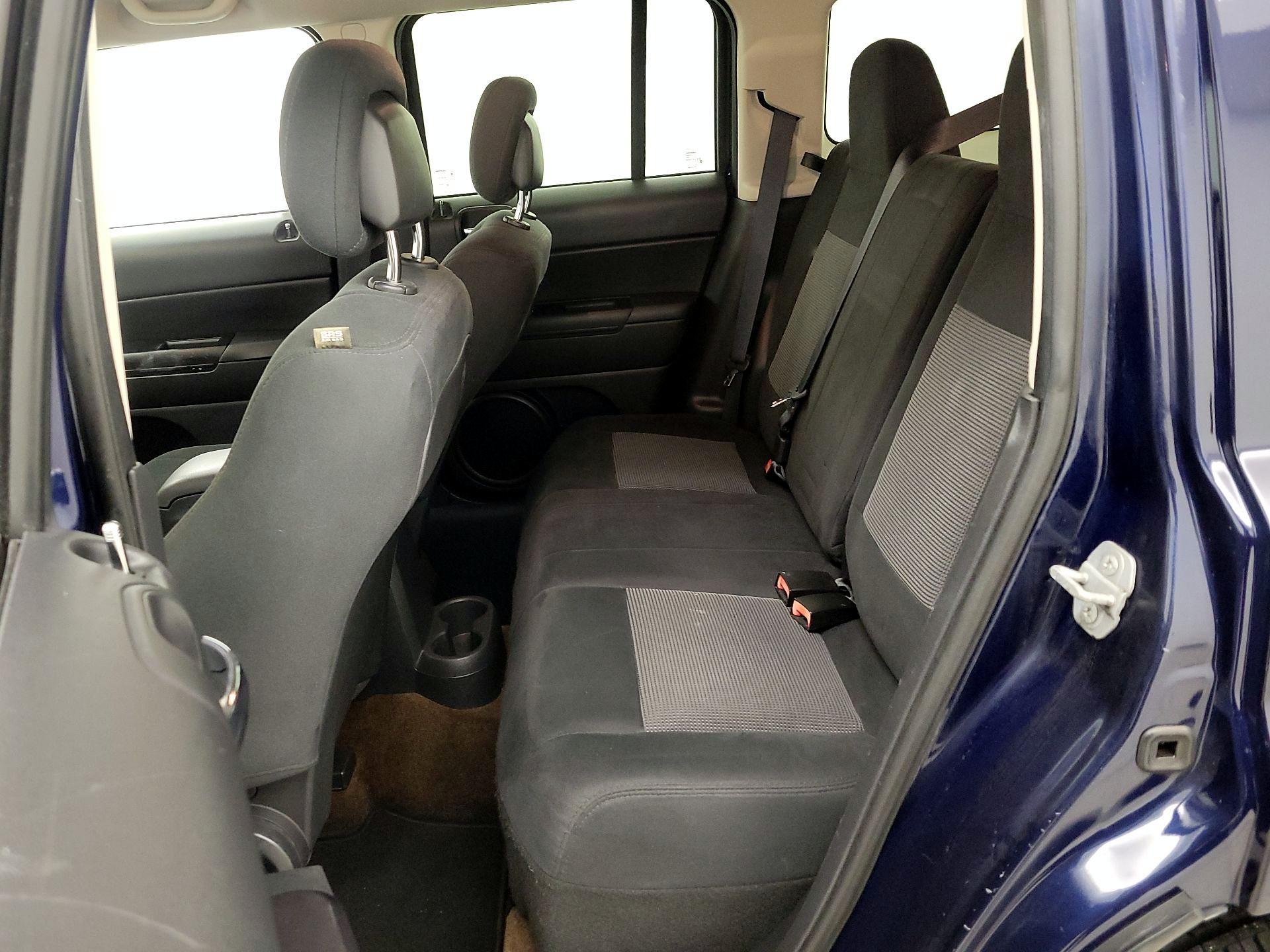 Thumbnail: 2015 Jeep Patriot - 17
