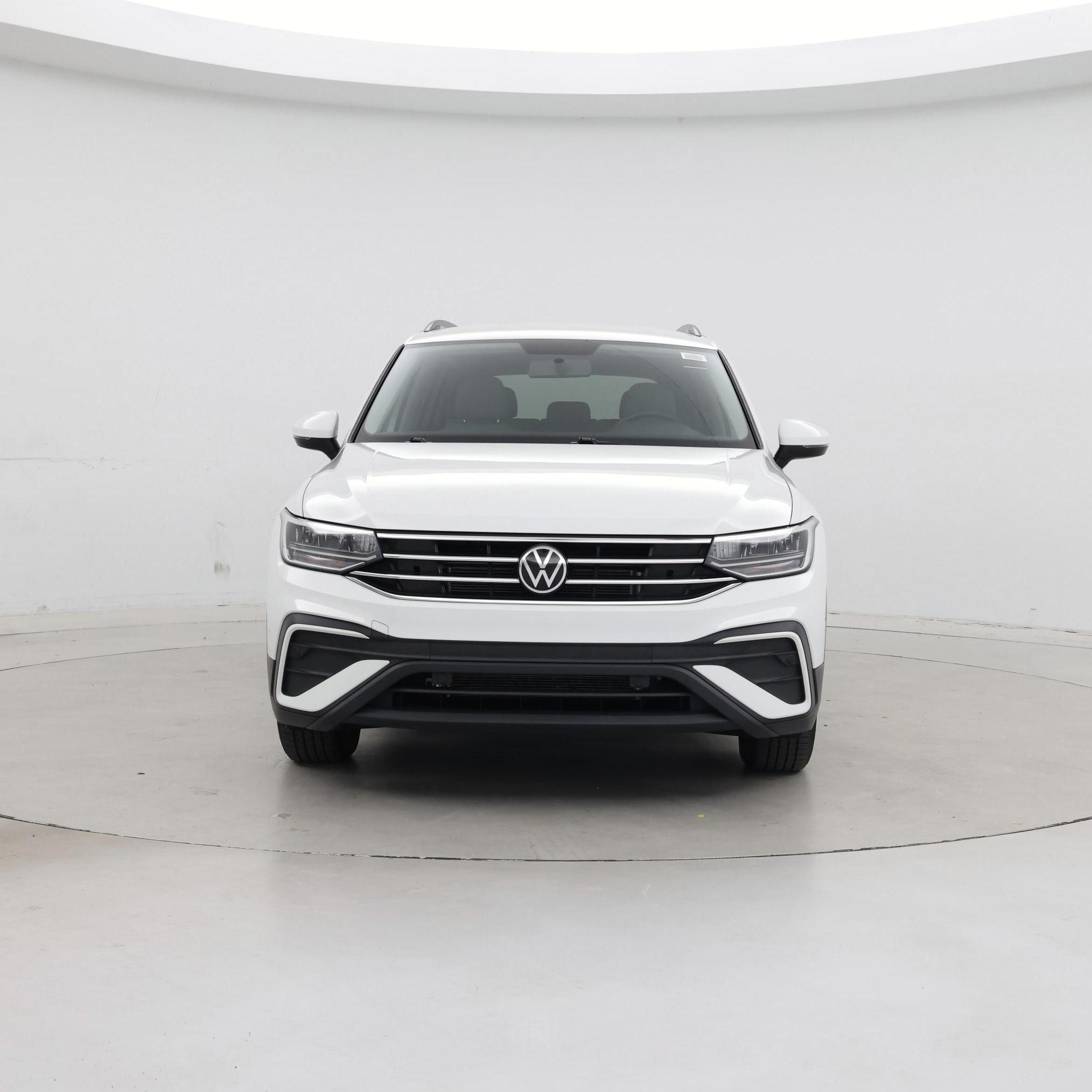 Thumbnail: 2022 Volkswagen Tiguan - 5