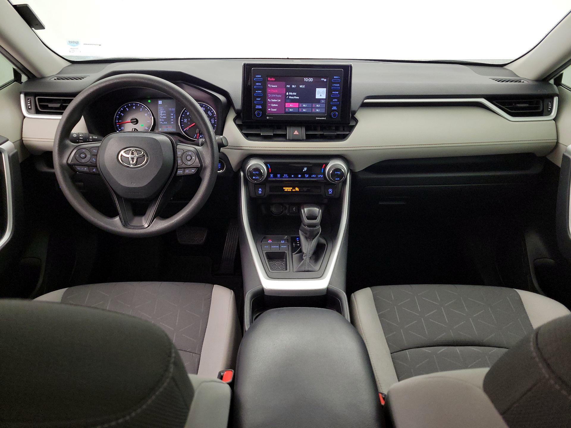 Thumbnail: 2021 Toyota RAV4 - 9