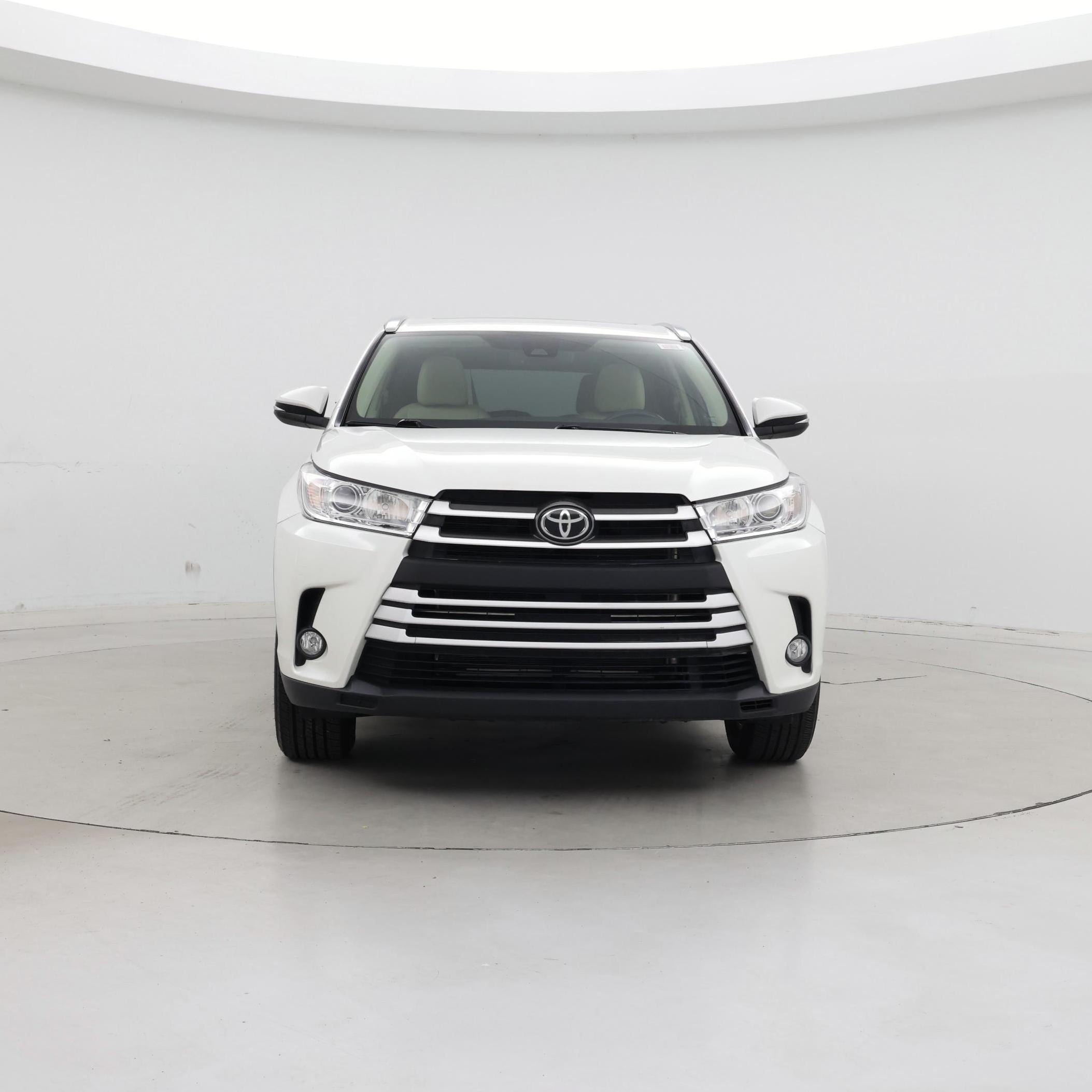 Thumbnail: 2019 Toyota Highlander - 5