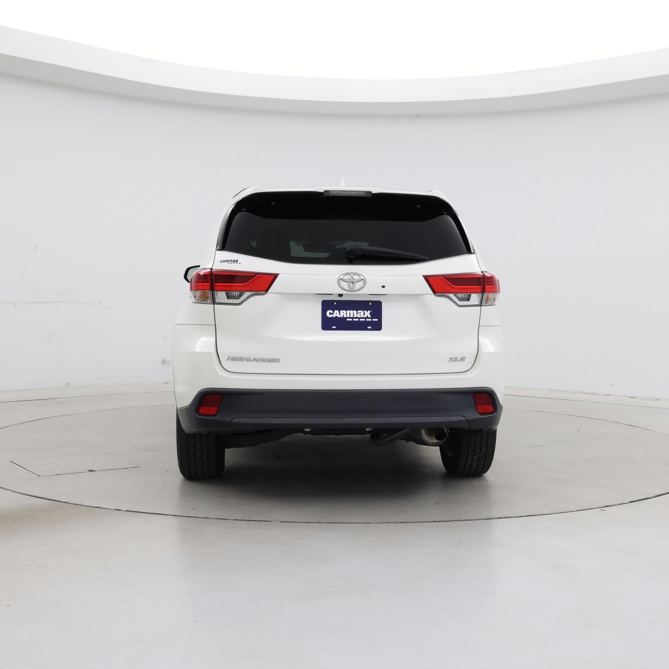 Thumbnail: 2019 Toyota Highlander - 6