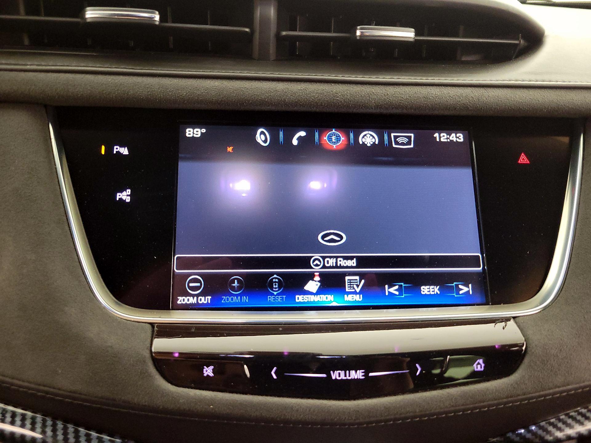 Thumbnail: 2017 Cadillac XT5 - 14