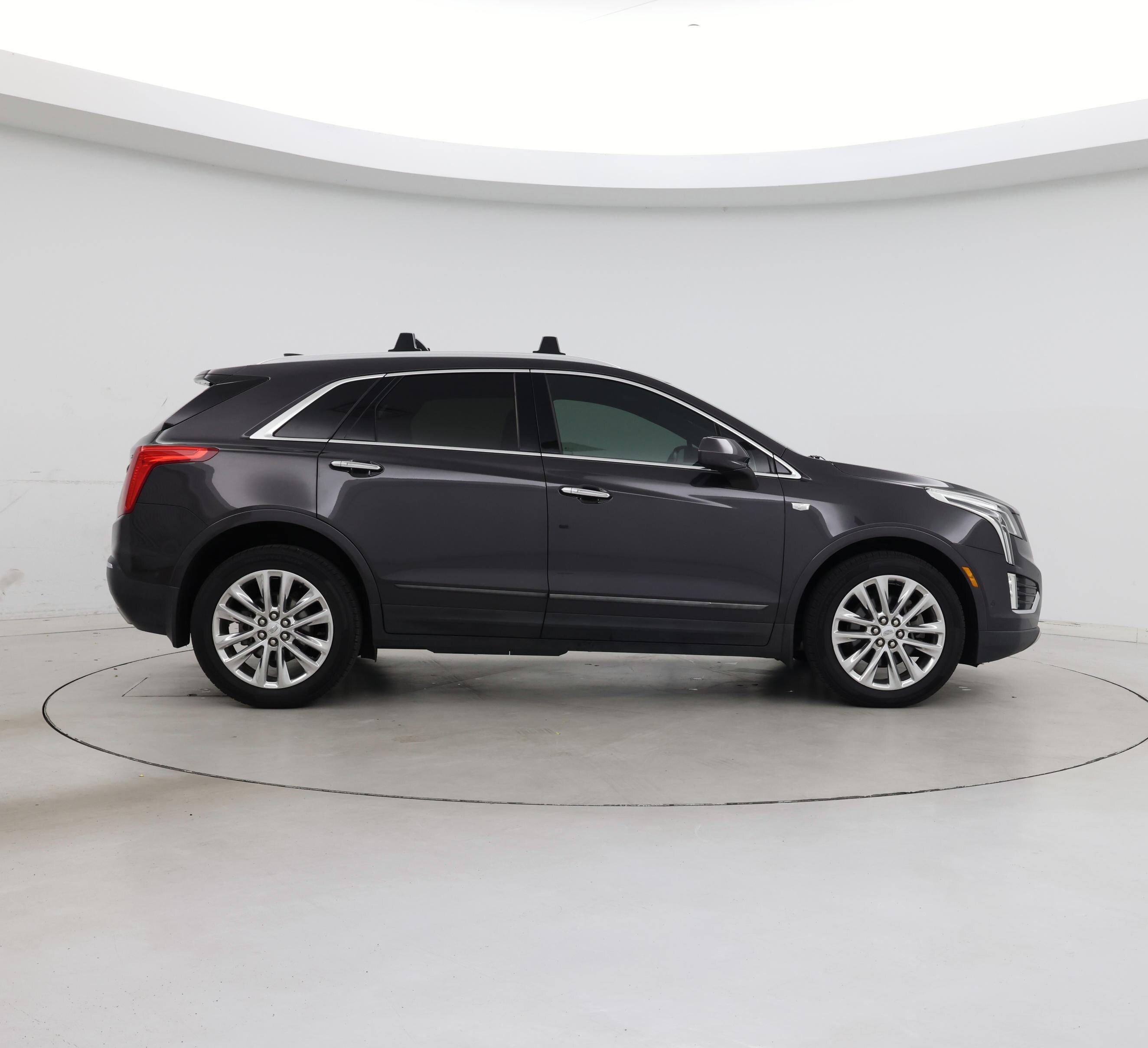 Thumbnail: 2017 Cadillac XT5 - 7
