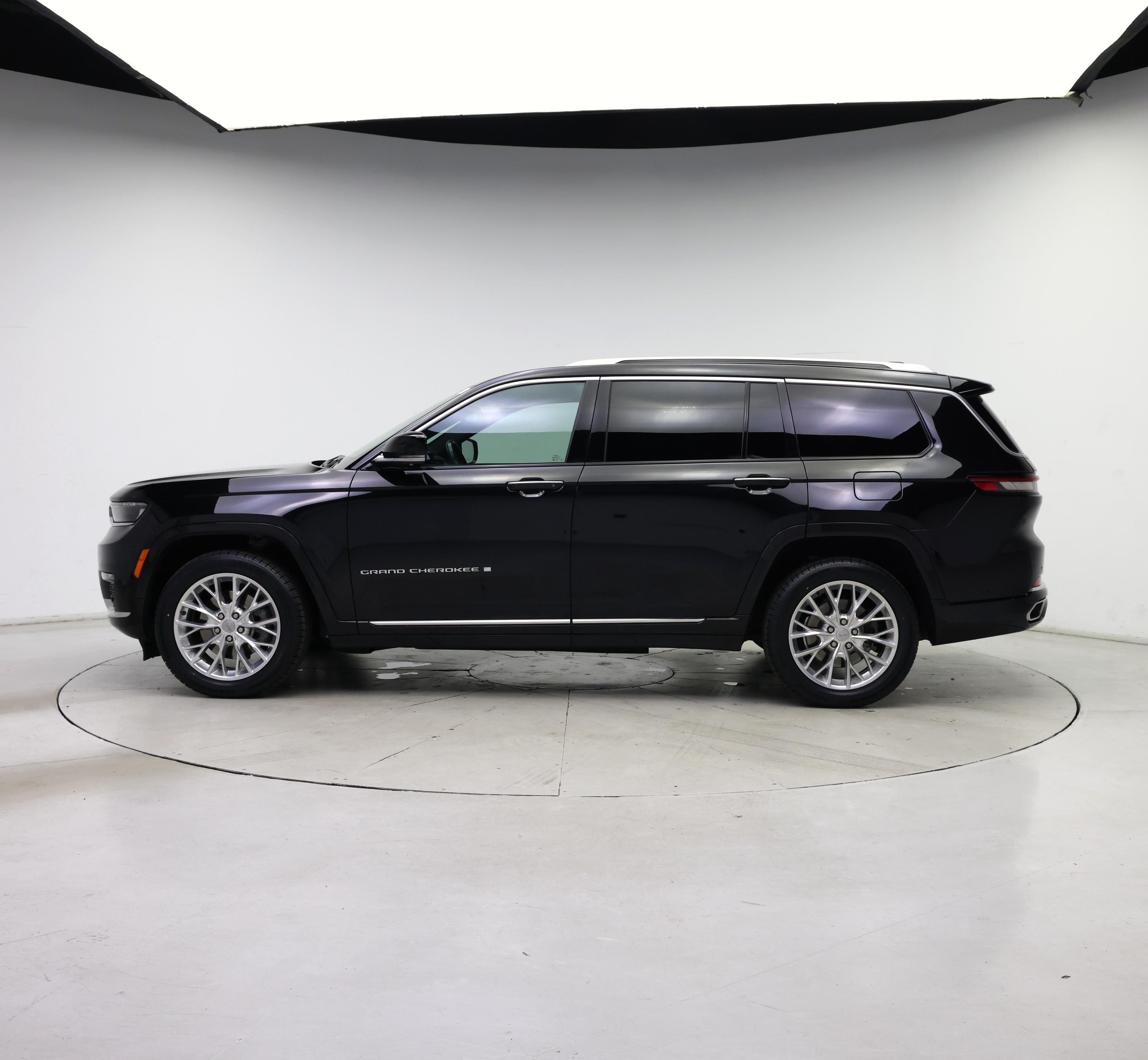Thumbnail: 2021 Jeep Grand Cherokee L - 3