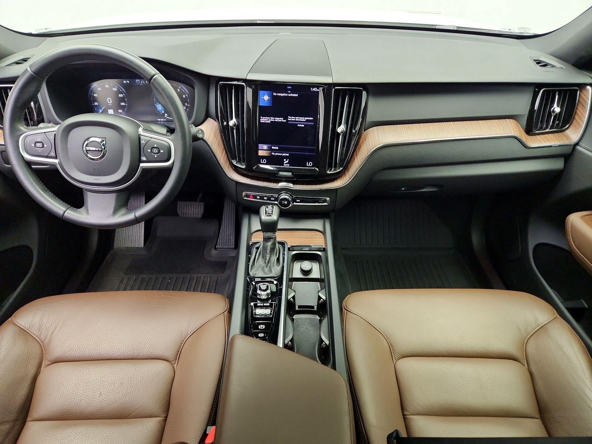 Thumbnail: 2021 Volvo XC60 - 9