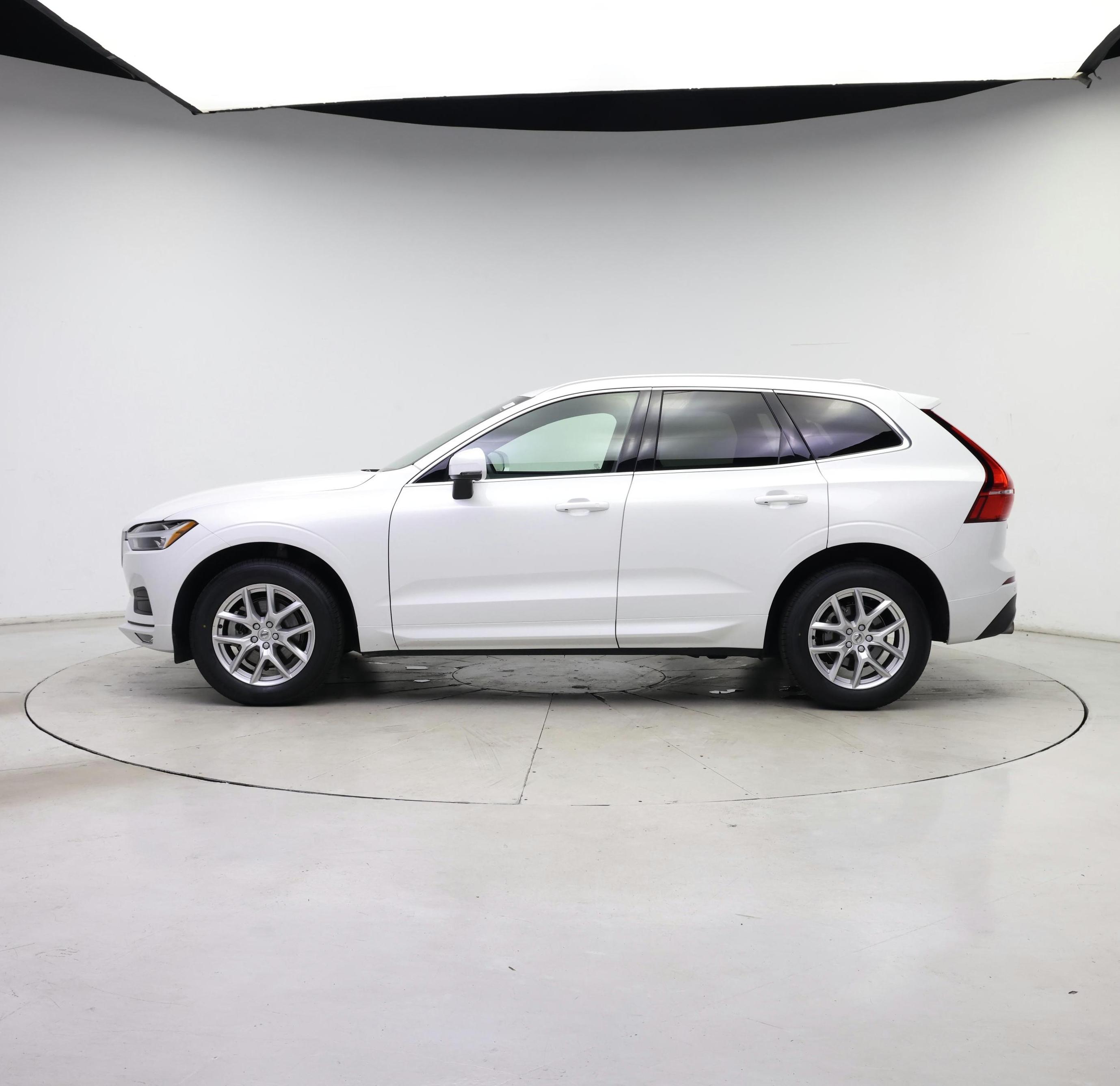 Thumbnail: 2021 Volvo XC60 - 3