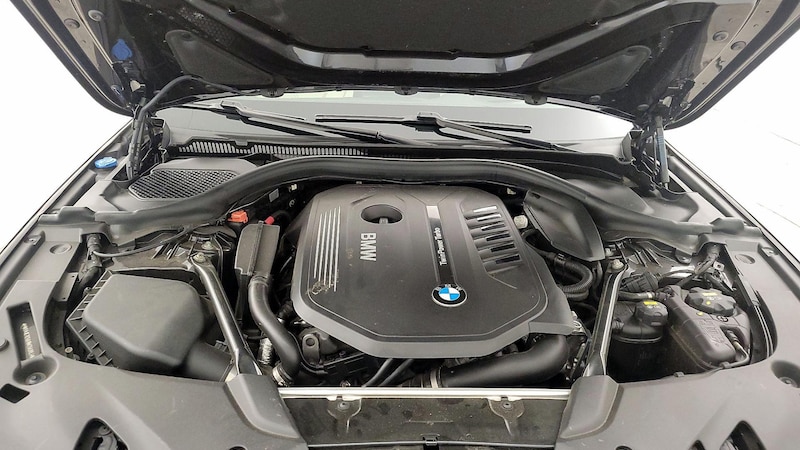 2018 BMW 5 Series 540i 23