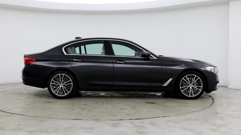 2018 BMW 5 Series 540i 7