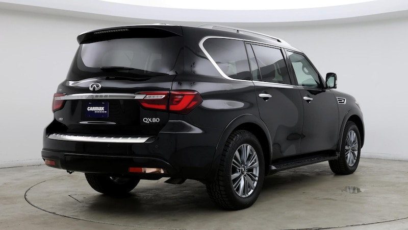 2021 INFINITI QX80 Luxe 8