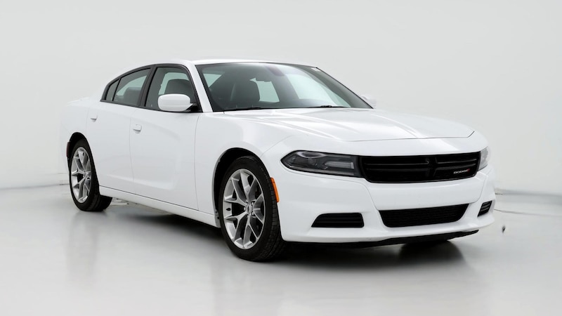 2020 Dodge Charger SXT Hero Image