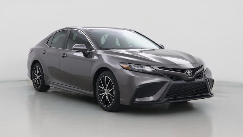 2021 Toyota Camry SE Hero Image