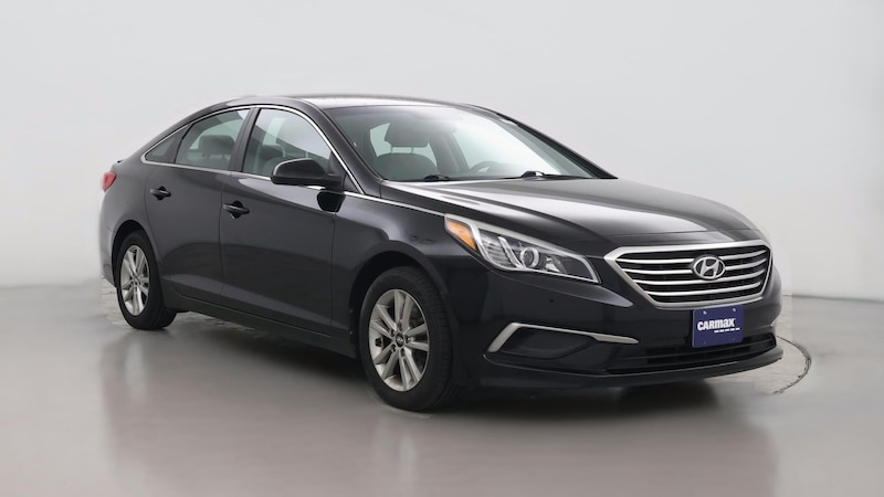 2016 Hyundai Sonata SE Hero Image