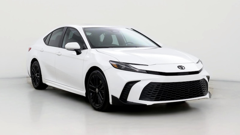 2025 Toyota Camry SE Hero Image