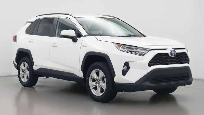 2021 Toyota RAV4 XLE Hero Image
