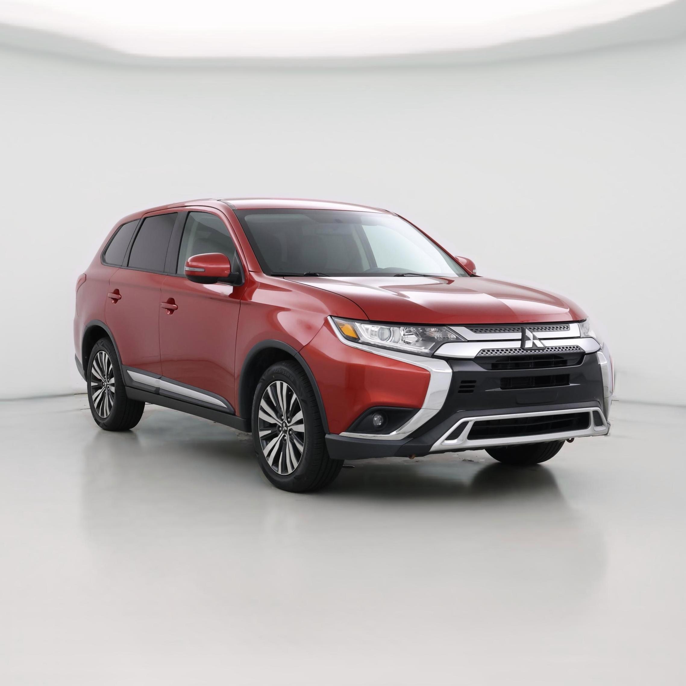Thumbnail: 2019 Mitsubishi Outlander - 1