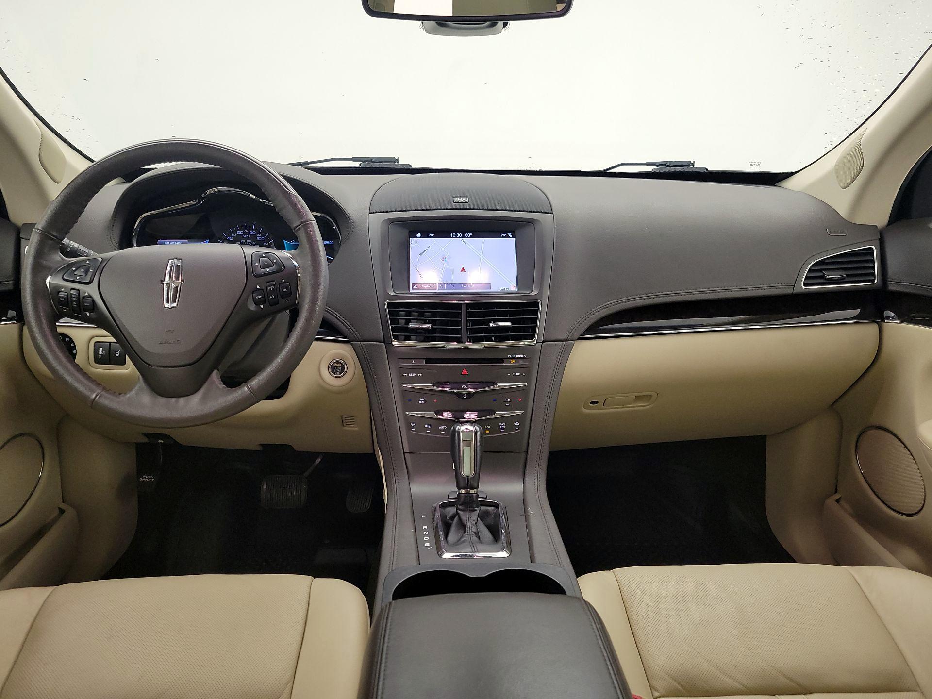 Thumbnail: 2019 Lincoln MKT - 9