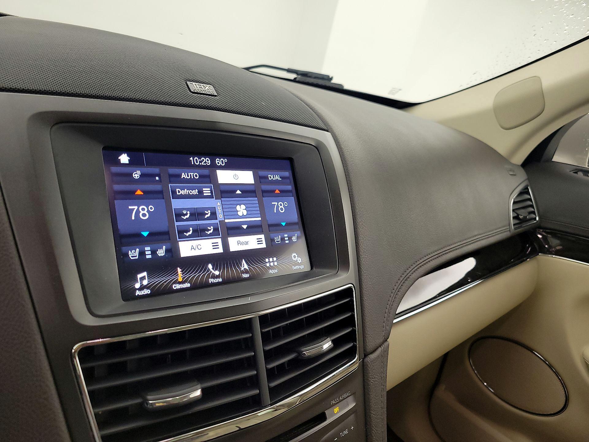 Thumbnail: 2019 Lincoln MKT - 17