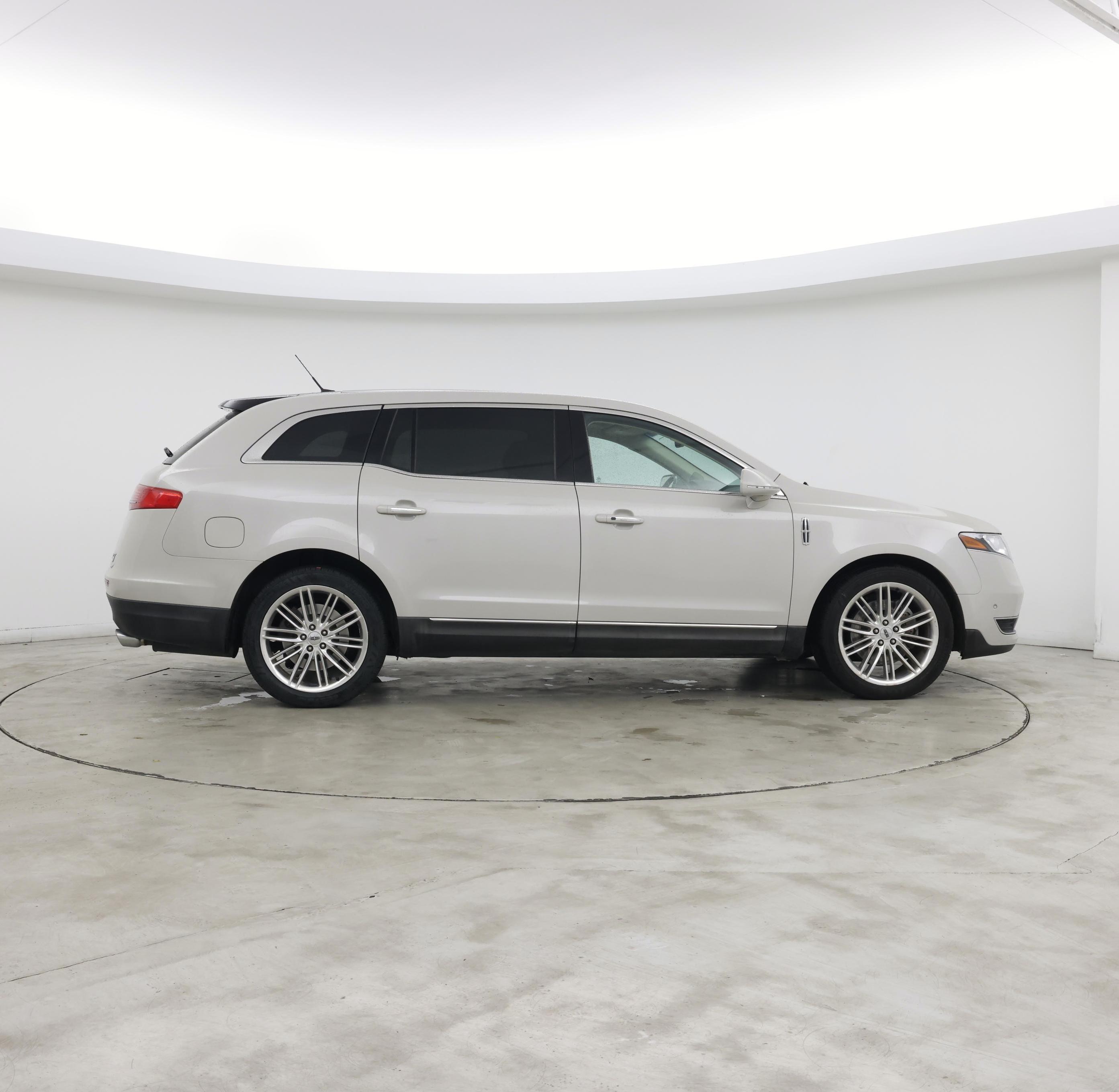 Thumbnail: 2019 Lincoln MKT - 7