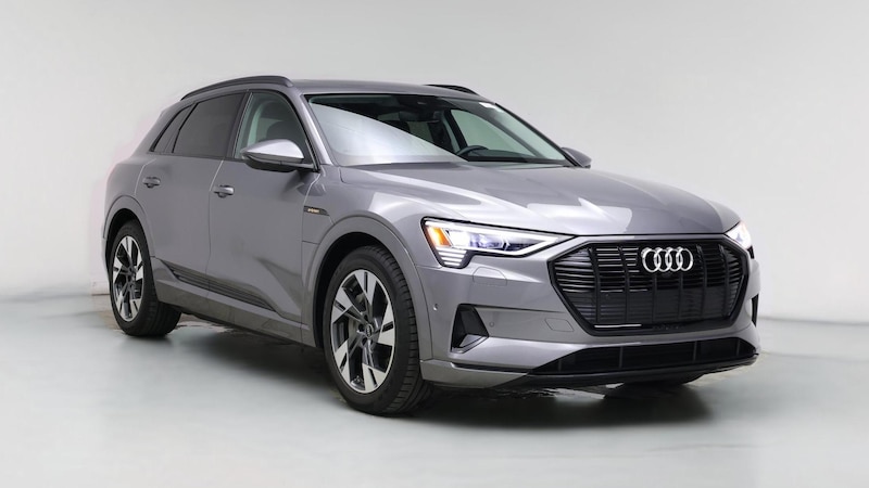 2022 Audi e-tron Premium Hero Image