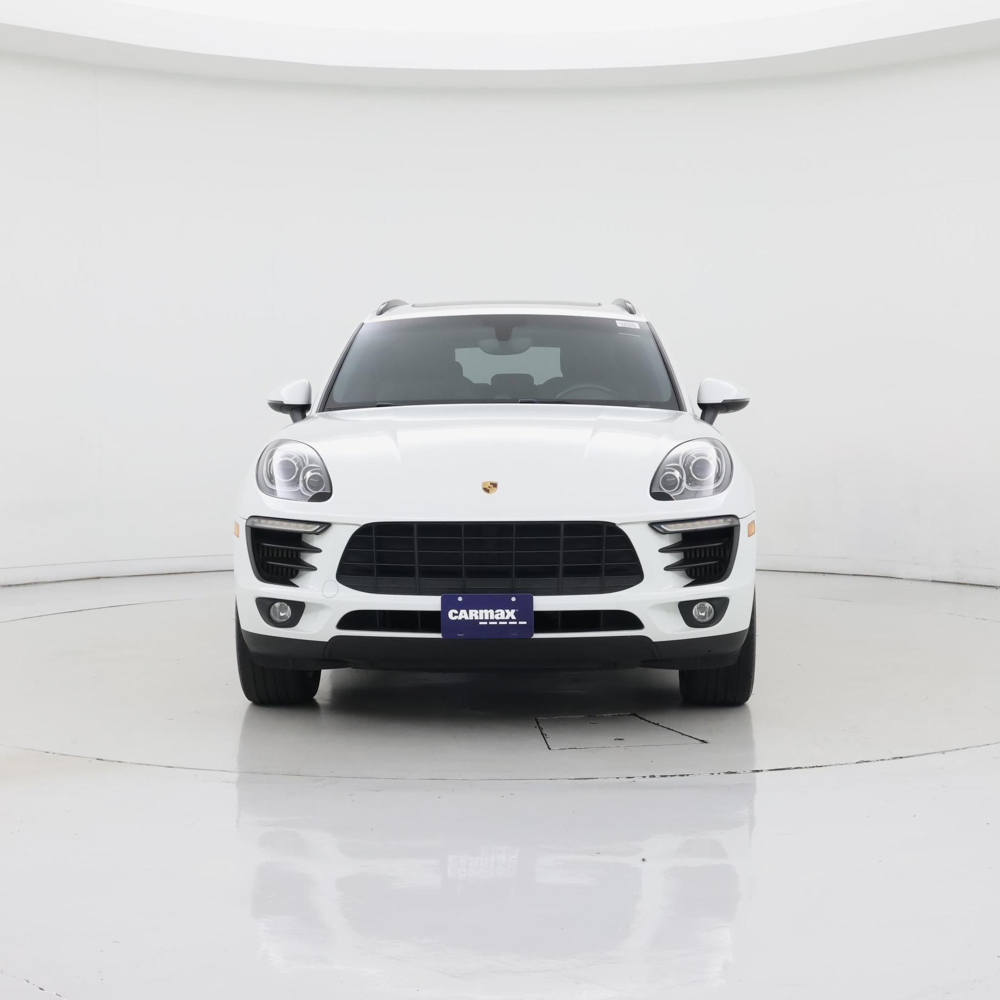 Thumbnail: 2015 Porsche Macan - 5