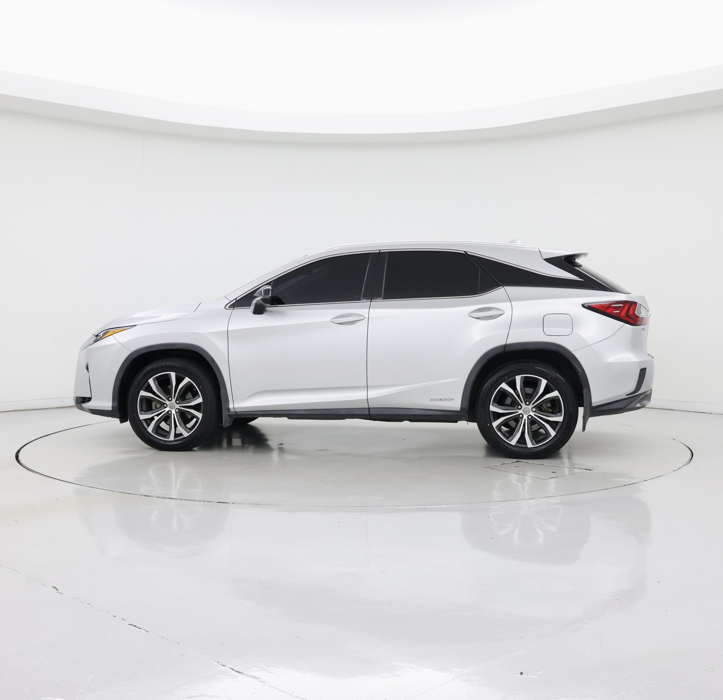 Thumbnail: 2017 Lexus RX - 3