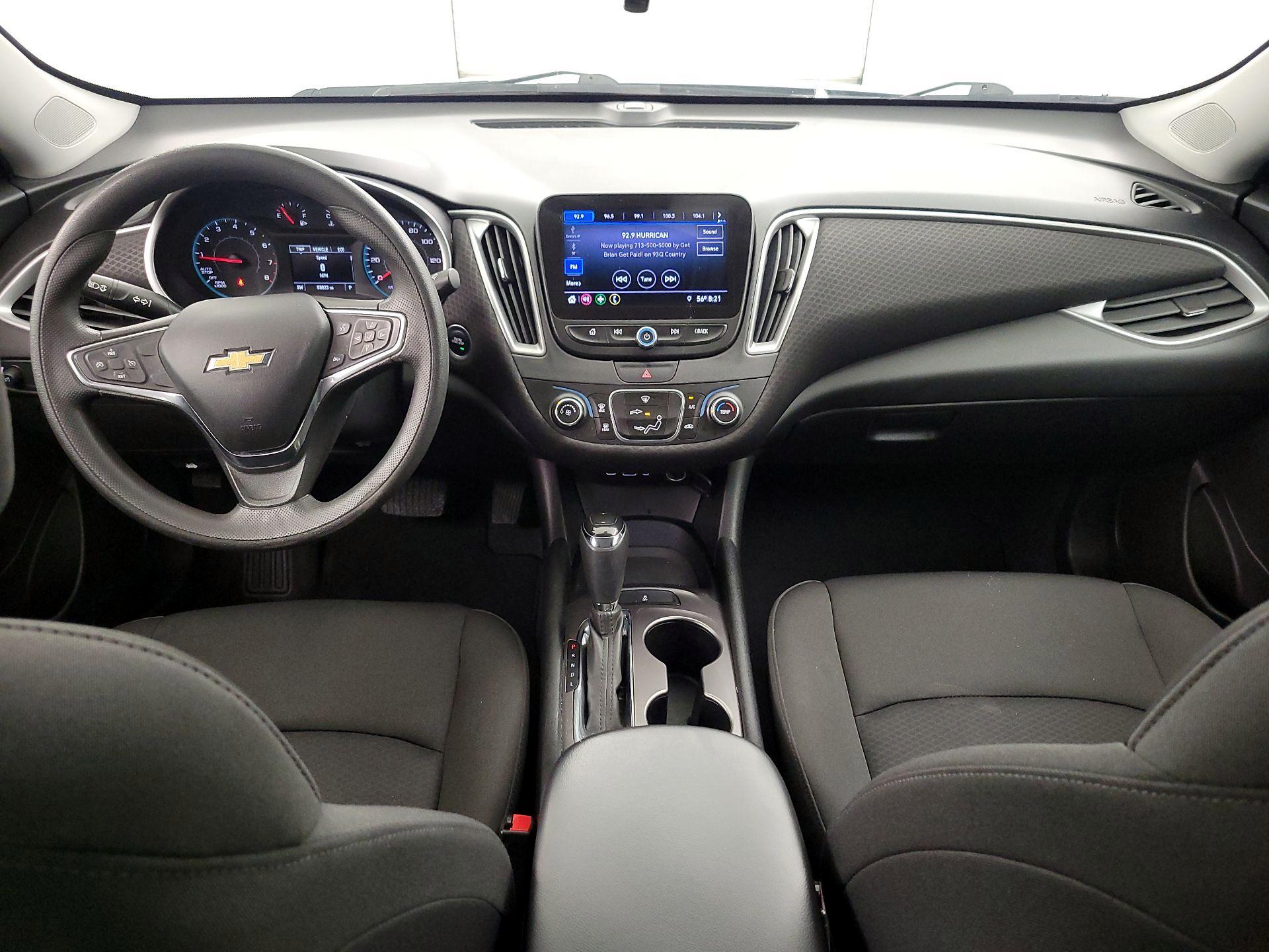 Thumbnail: 2019 Chevrolet Malibu - 9