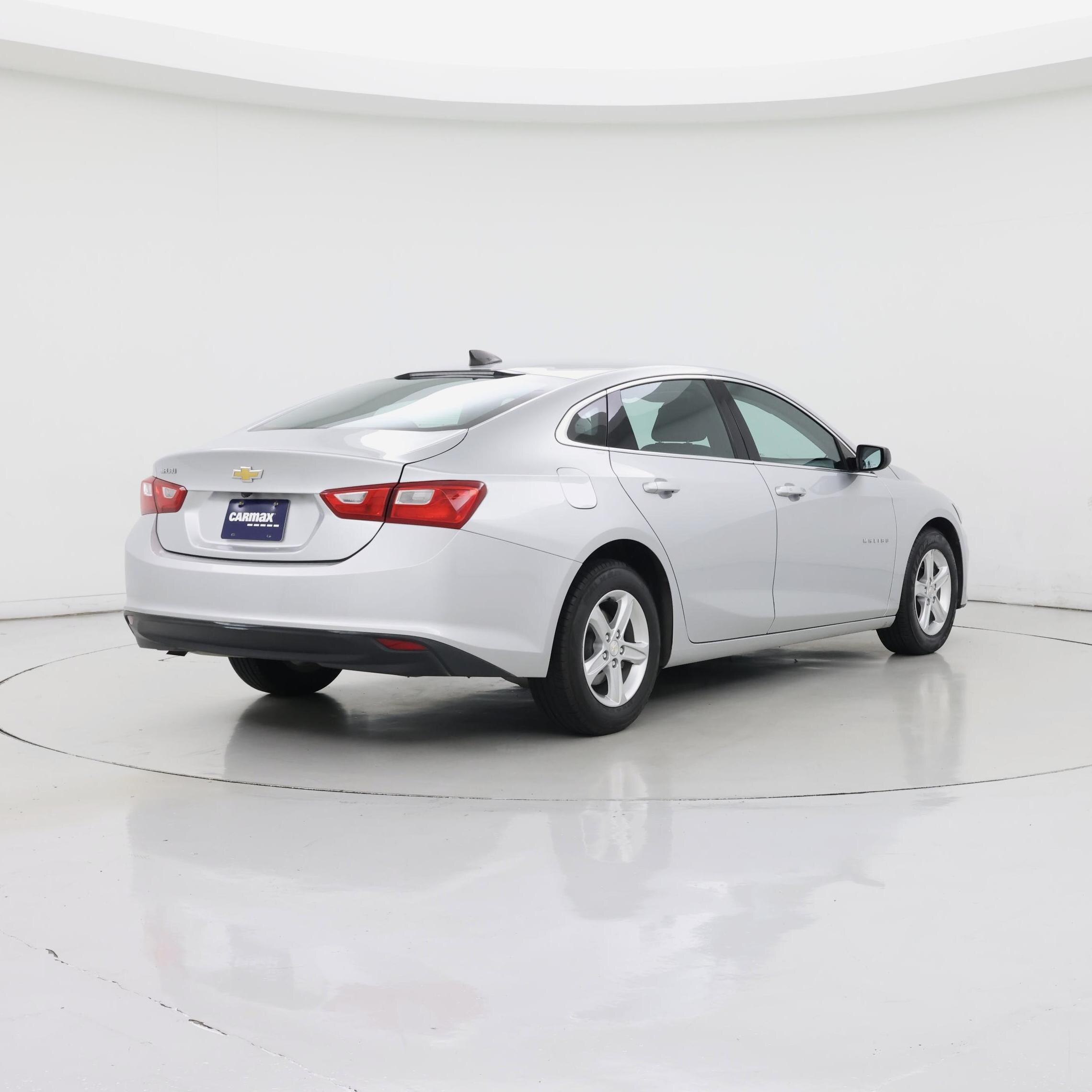 Thumbnail: 2019 Chevrolet Malibu - 8