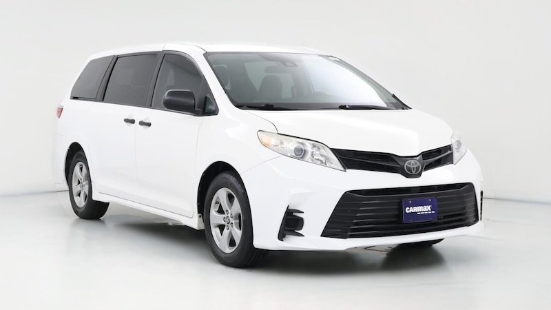 2019 Toyota Sienna L Hero Image