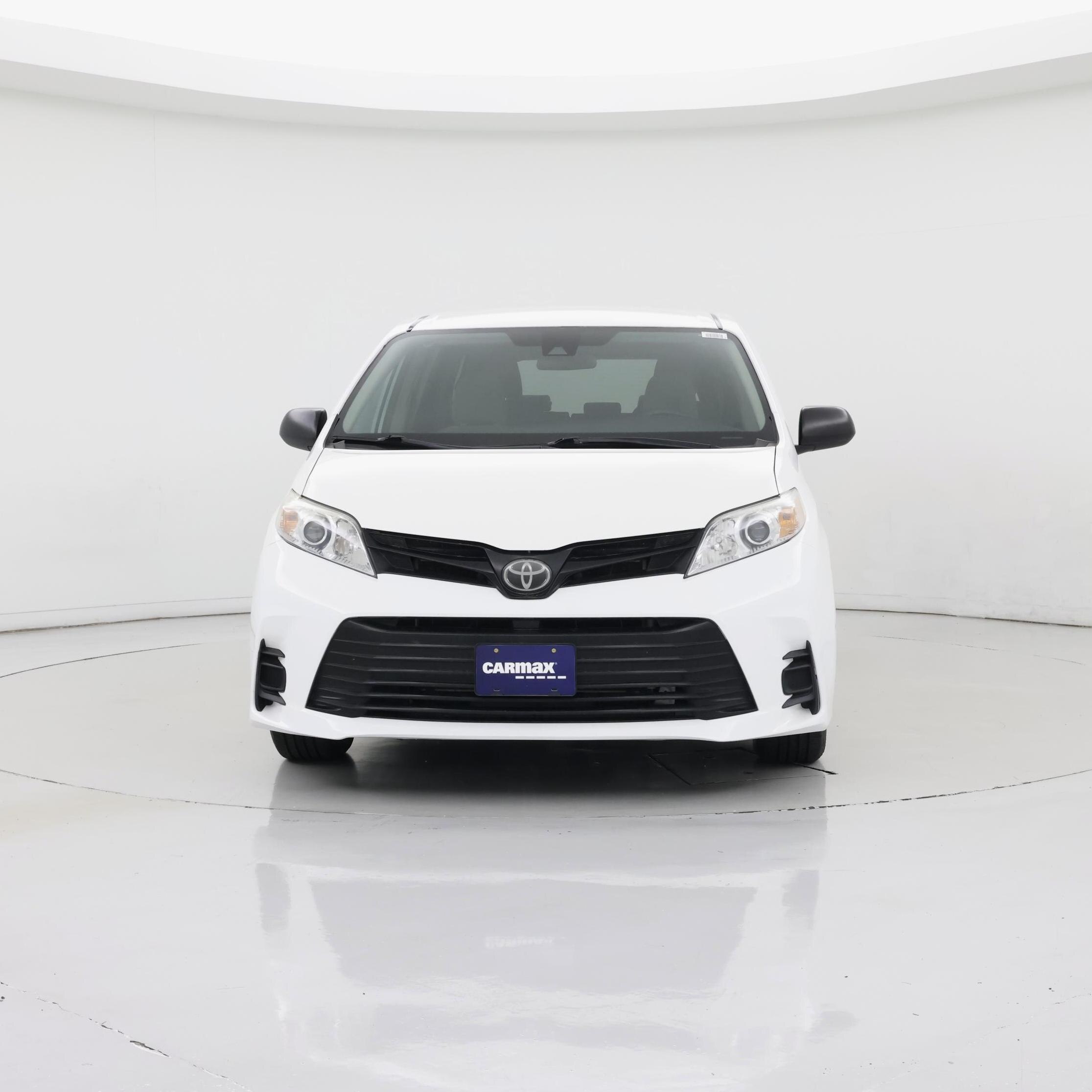 Thumbnail: 2019 Toyota Sienna - 5