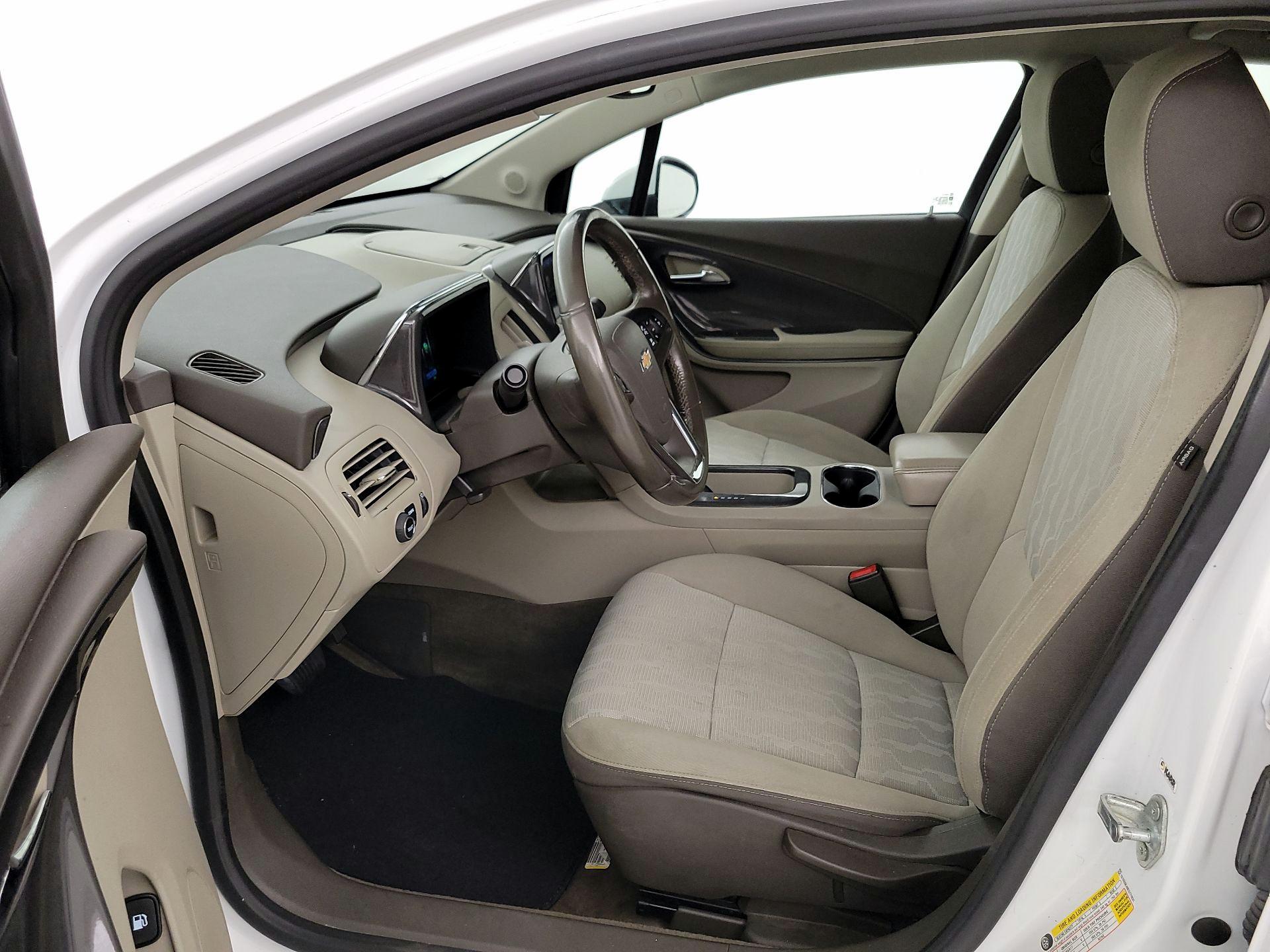 Thumbnail: 2014 Chevrolet Volt - 11