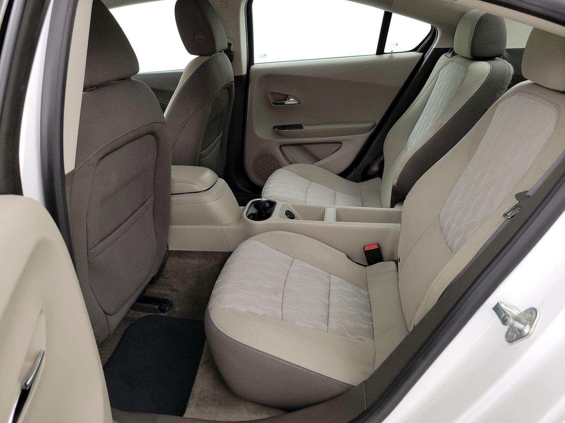 Thumbnail: 2014 Chevrolet Volt - 19
