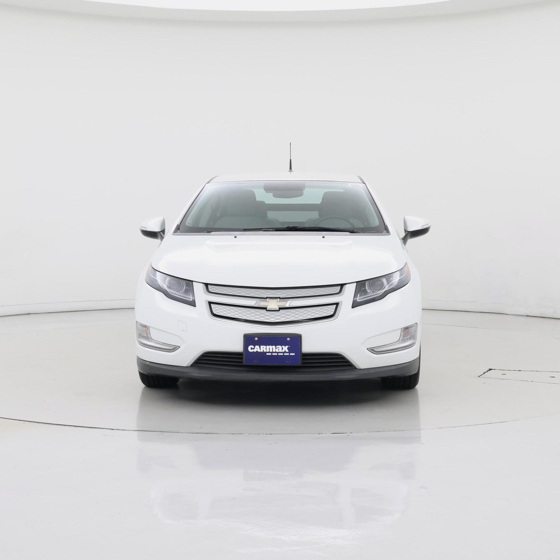 Thumbnail: 2014 Chevrolet Volt - 5