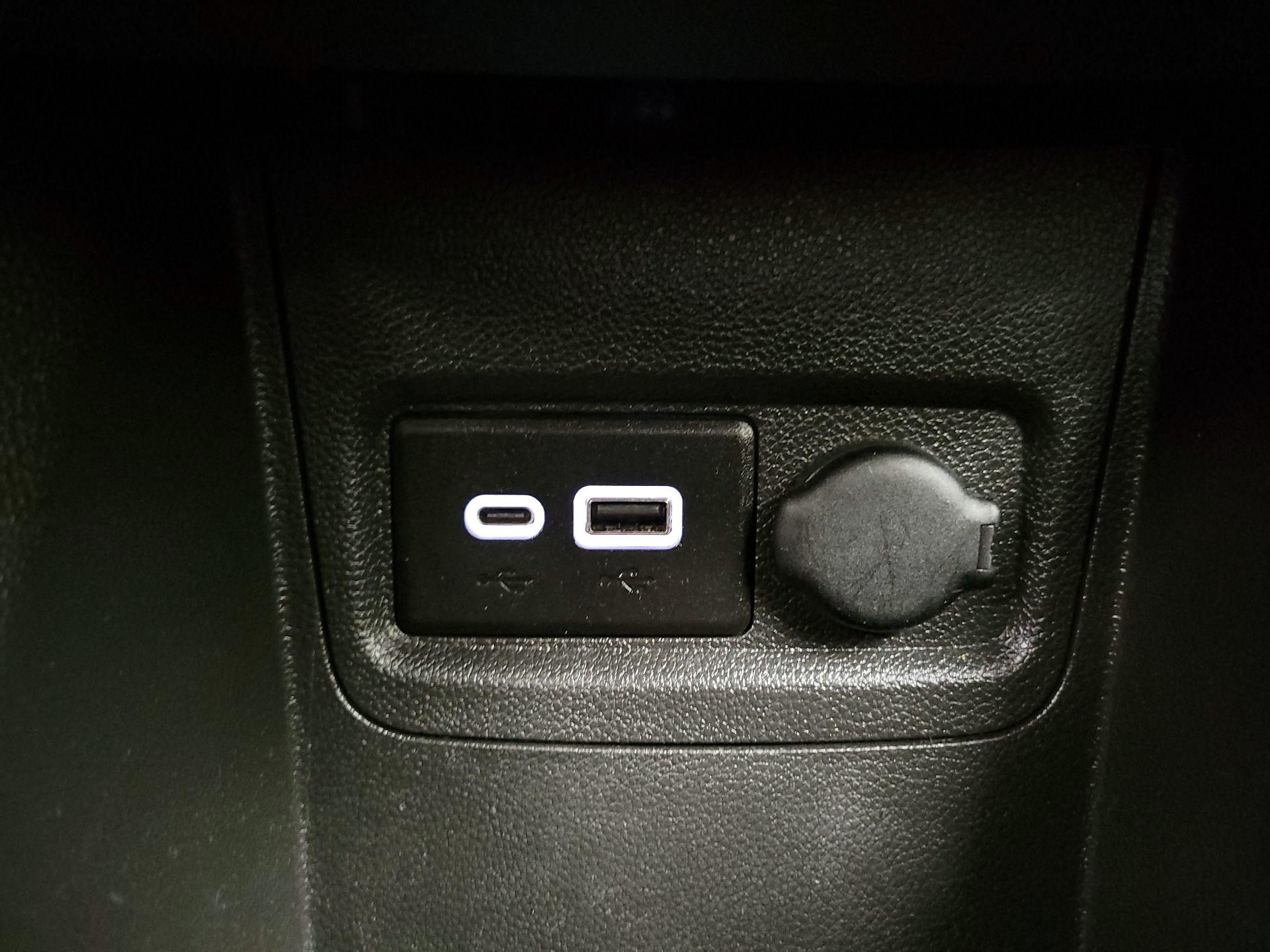 Thumbnail: 2020 Chevrolet Spark - 18