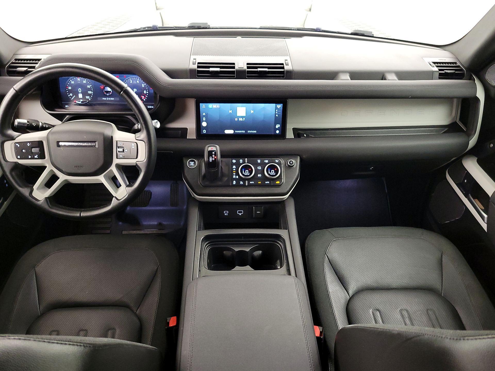Thumbnail: 2021 Land Rover Defender - 9