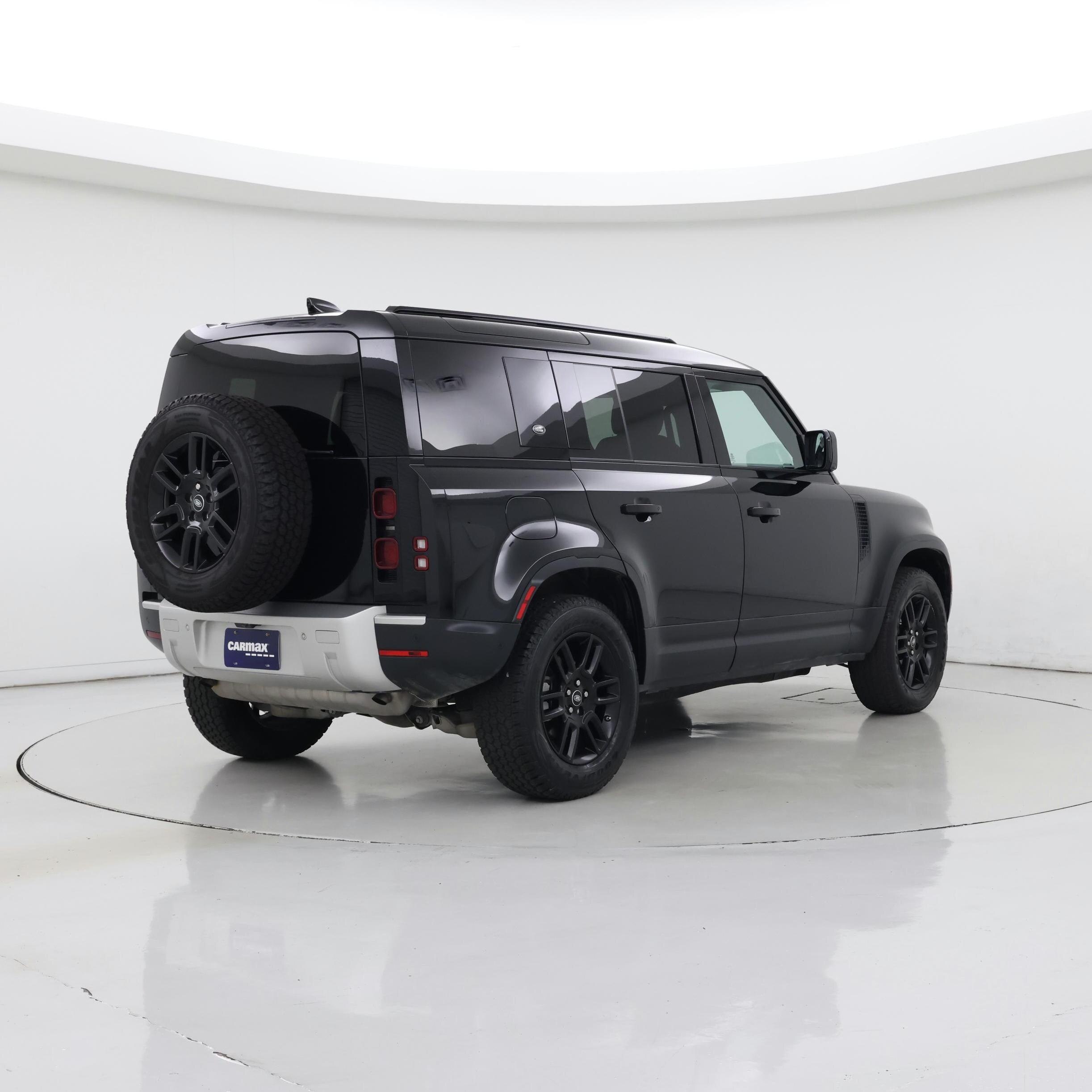 Thumbnail: 2021 Land Rover Defender - 8