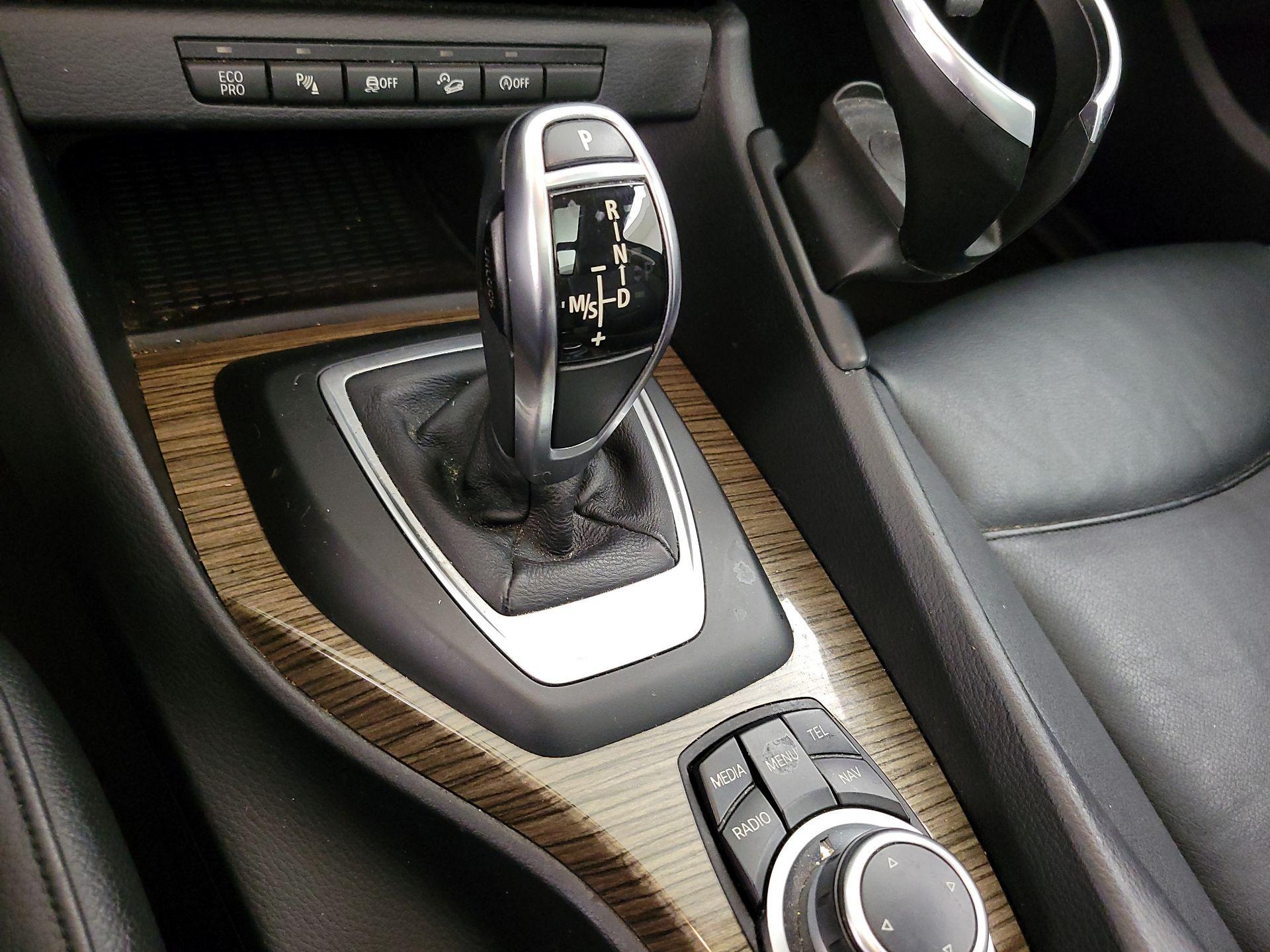 Thumbnail: 2014 BMW X1 - 18