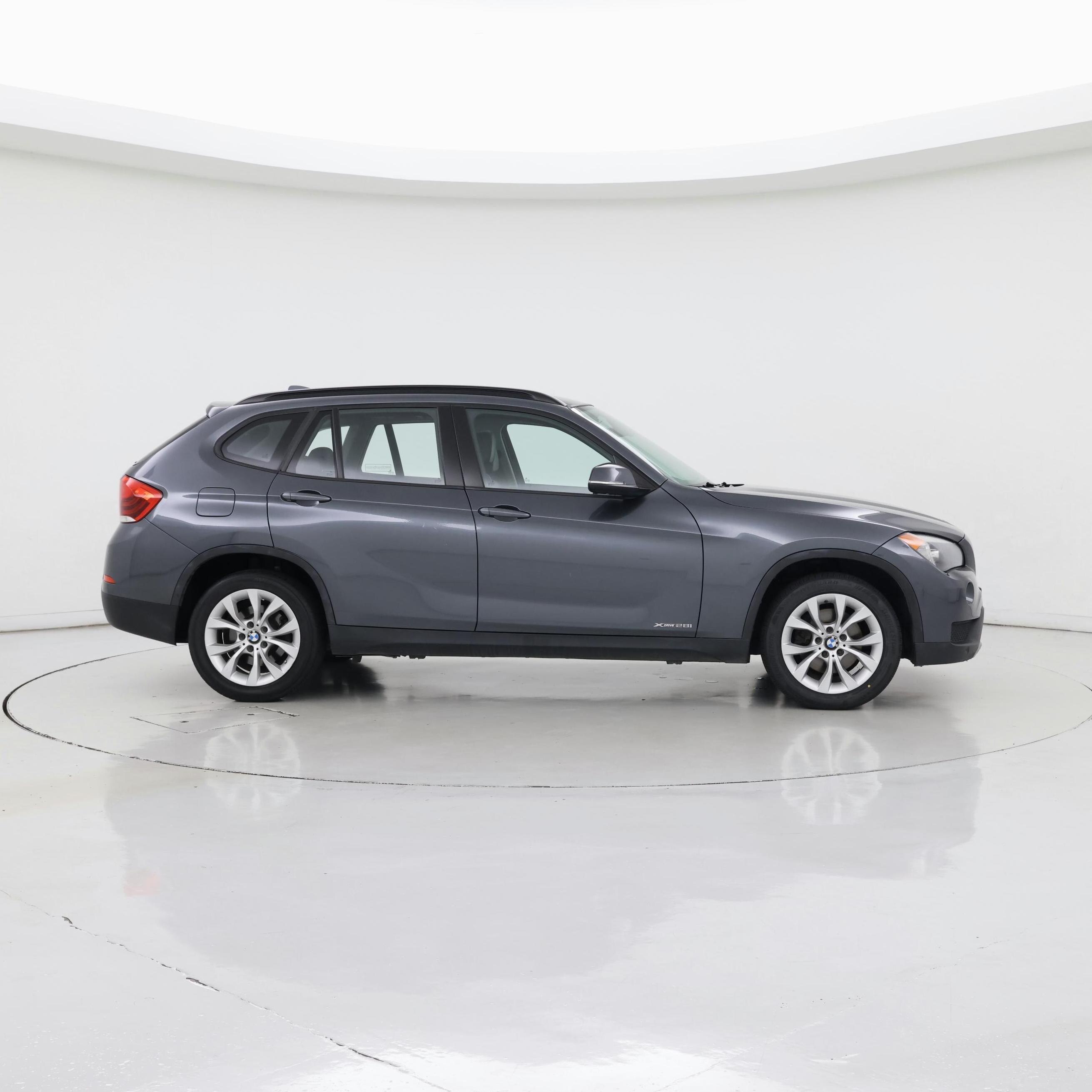Thumbnail: 2014 BMW X1 - 7