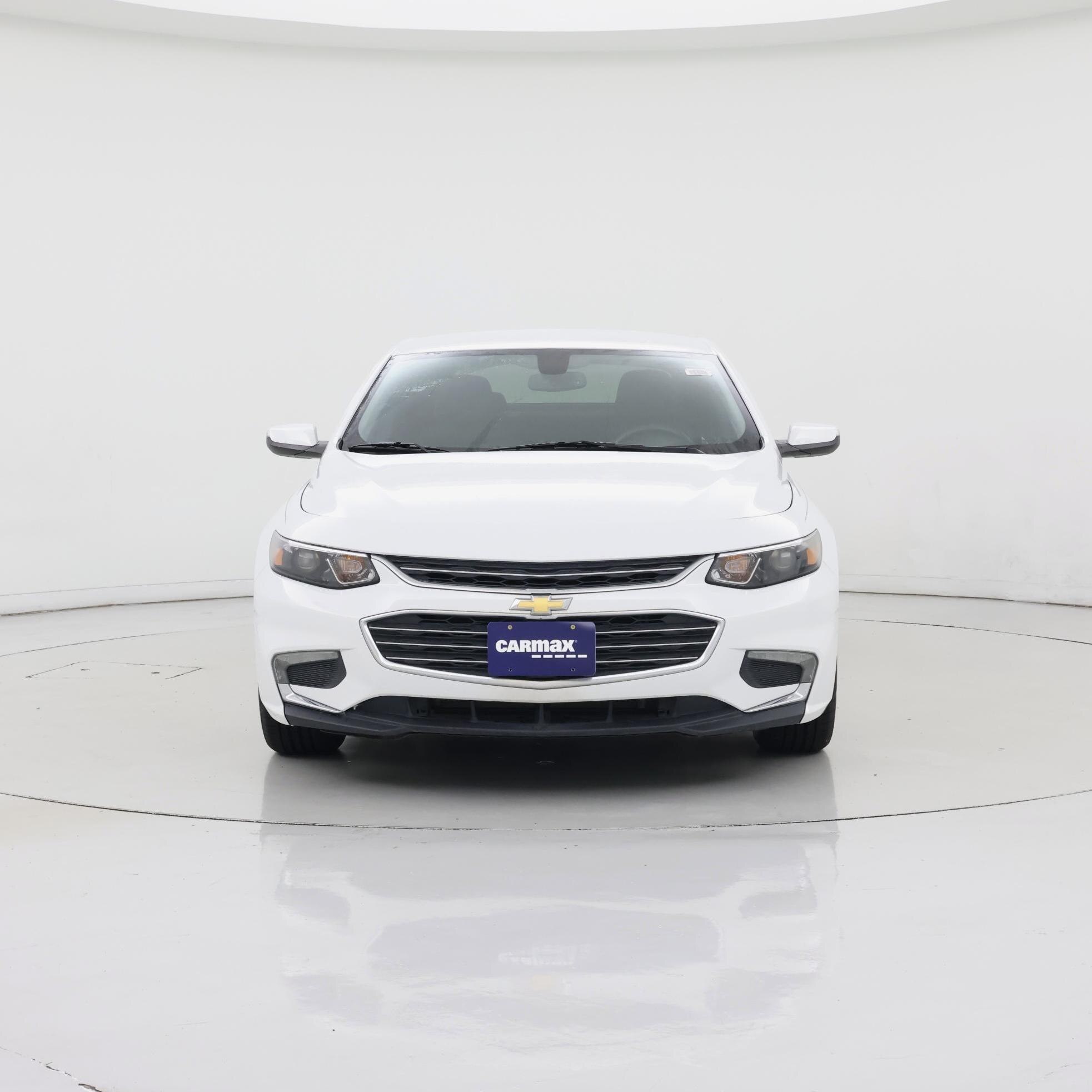 Thumbnail: 2017 Chevrolet Malibu - 5