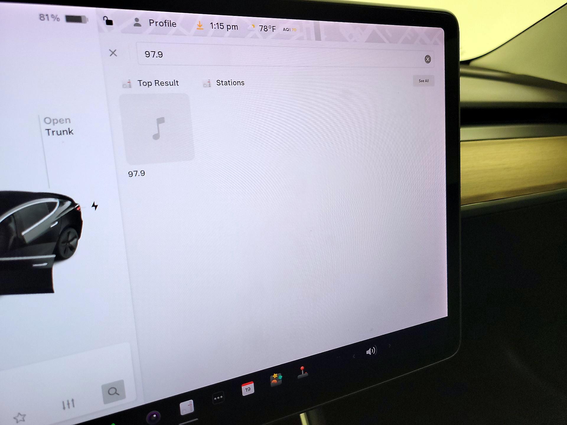 Thumbnail: 2018 Tesla Model 3 - 16