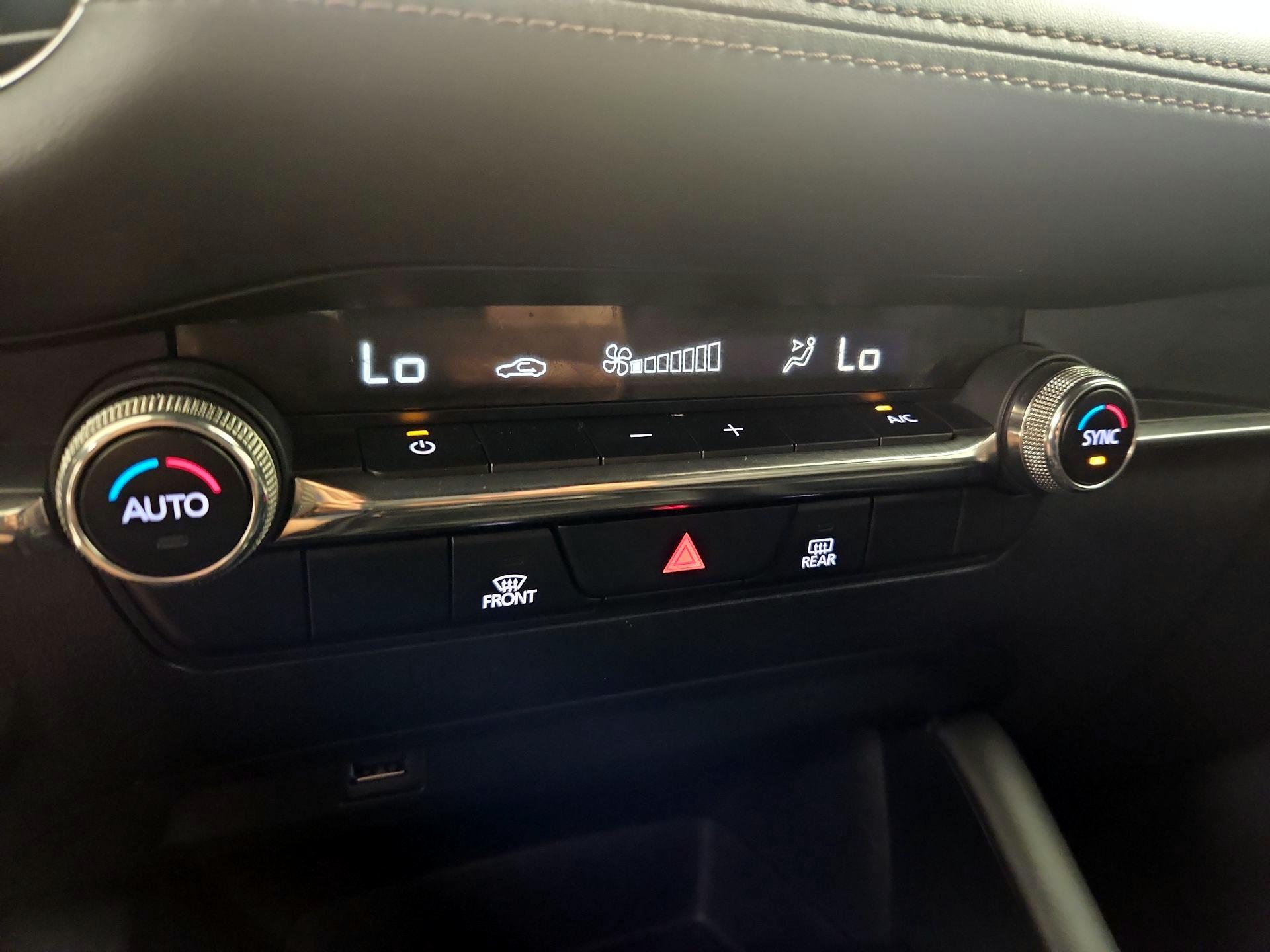 Thumbnail: 2019 Mazda Mazda3 - 16