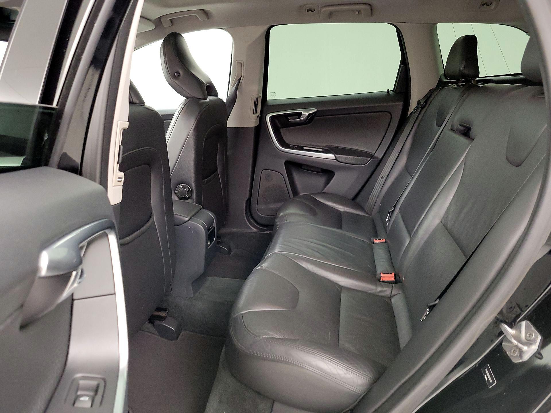 Thumbnail: 2014 Volvo XC60 - 20