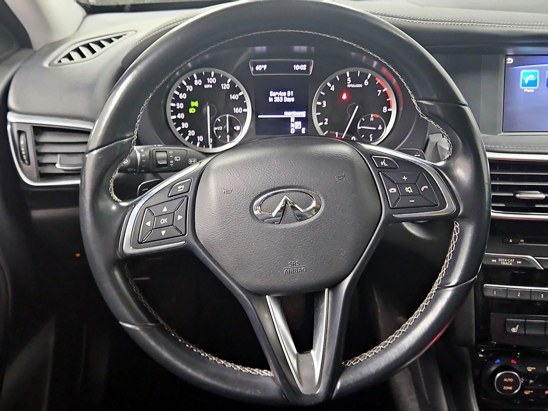 Thumbnail: 2018 INFINITI QX30 - 10
