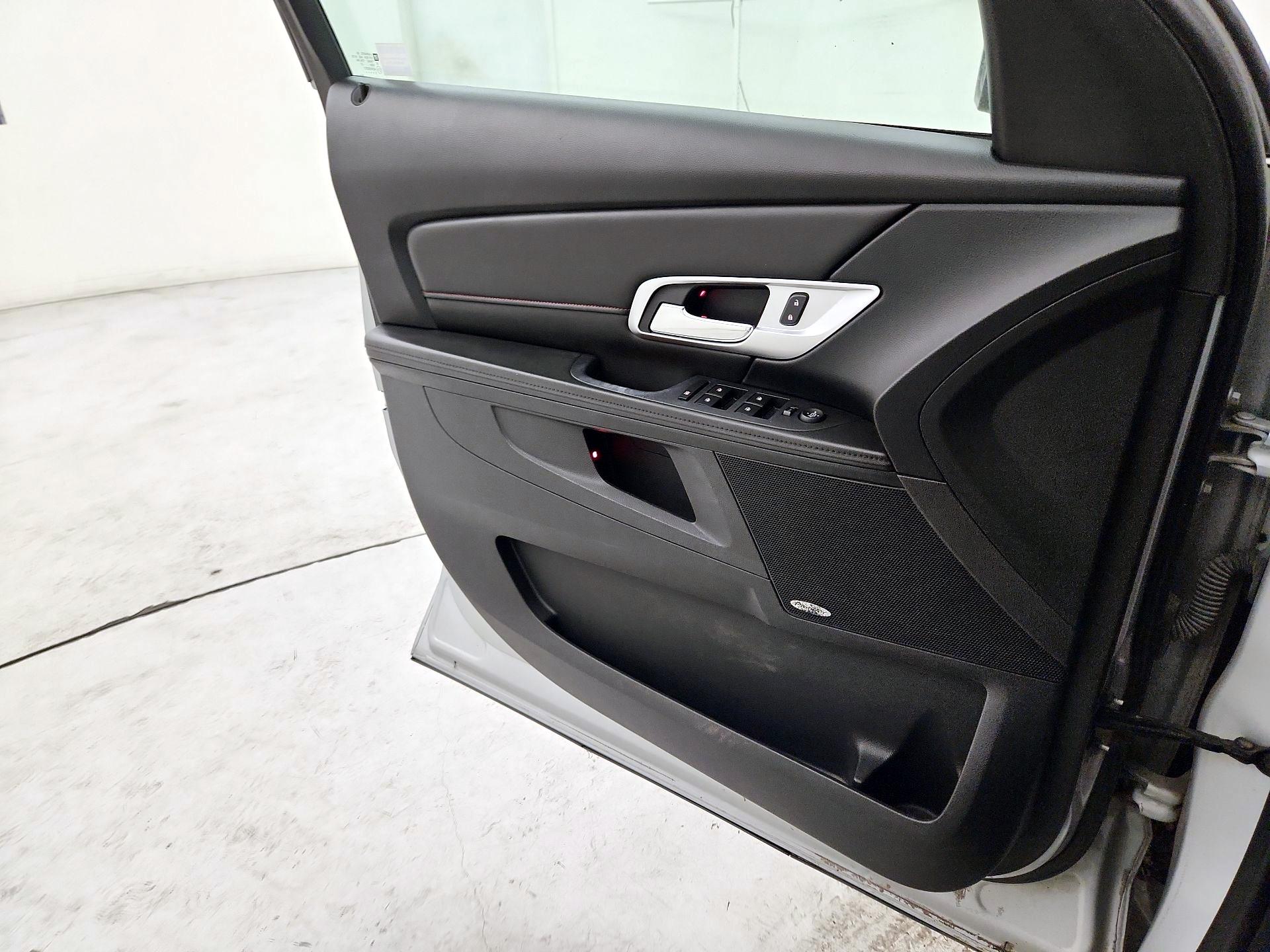 Thumbnail: 2016 GMC Terrain - 12