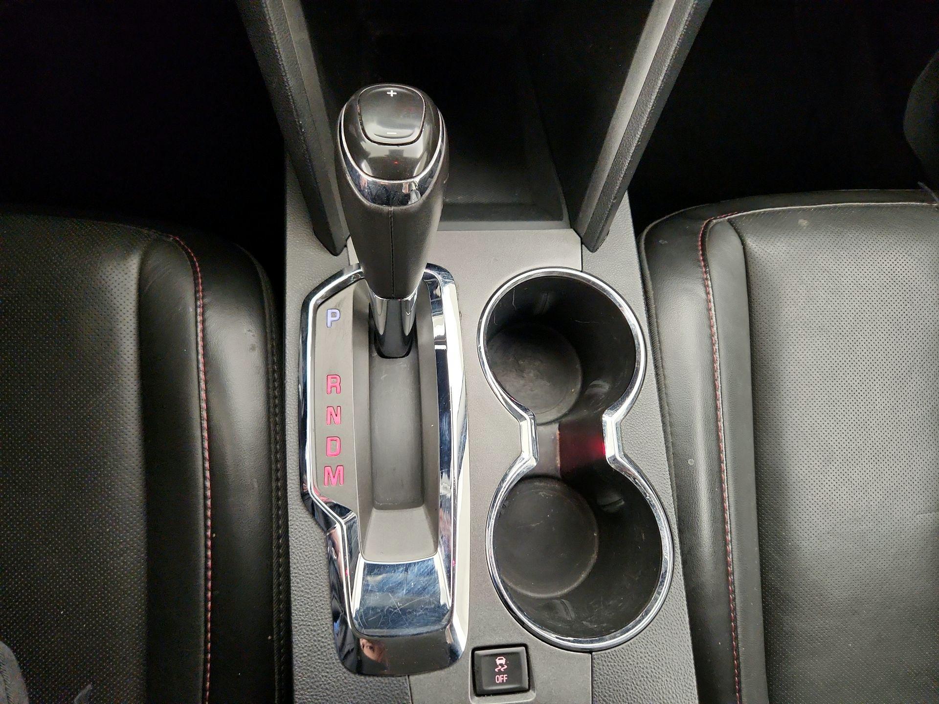 Thumbnail: 2016 GMC Terrain - 16