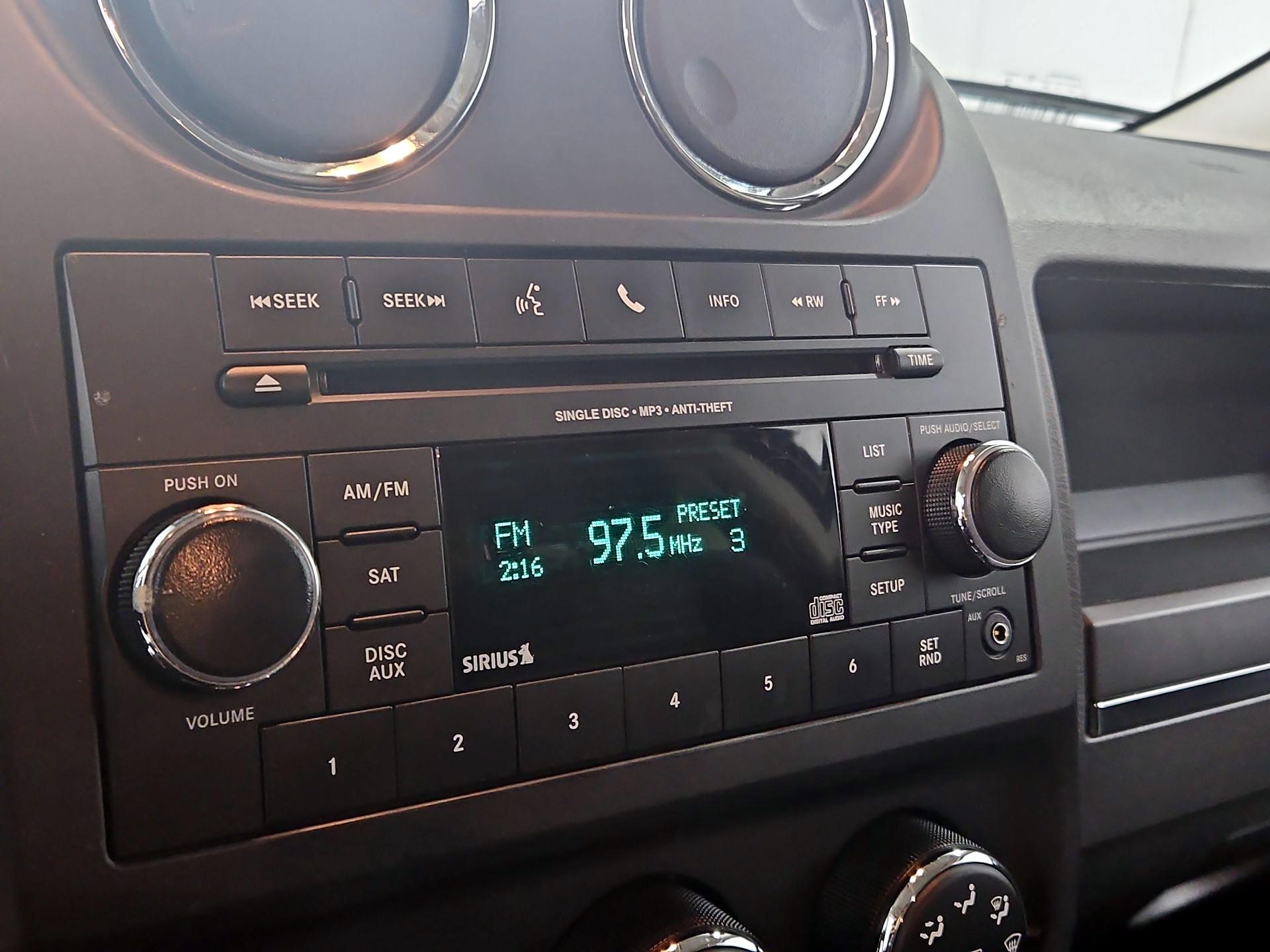 Thumbnail: 2017 Jeep Patriot - 13