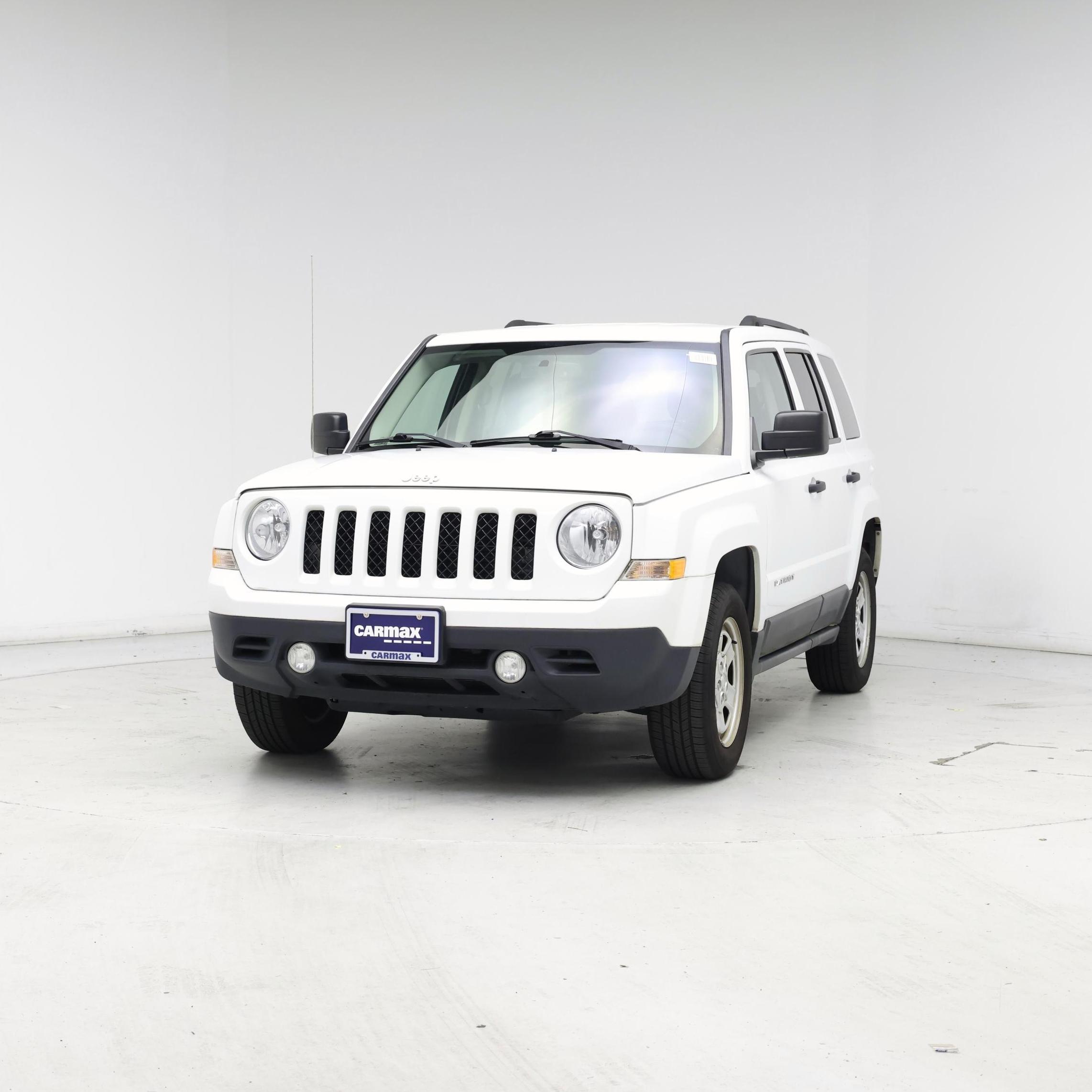 Thumbnail: 2017 Jeep Patriot - 4