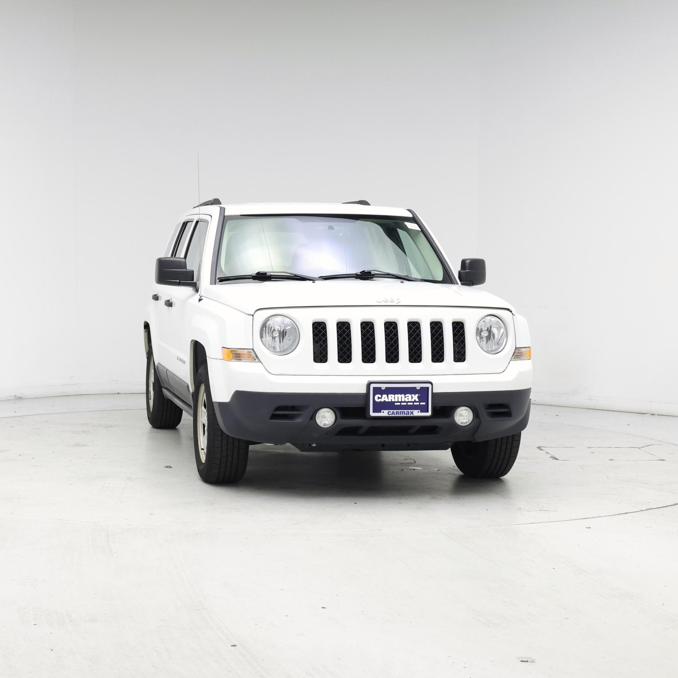 Thumbnail: 2017 Jeep Patriot - 5