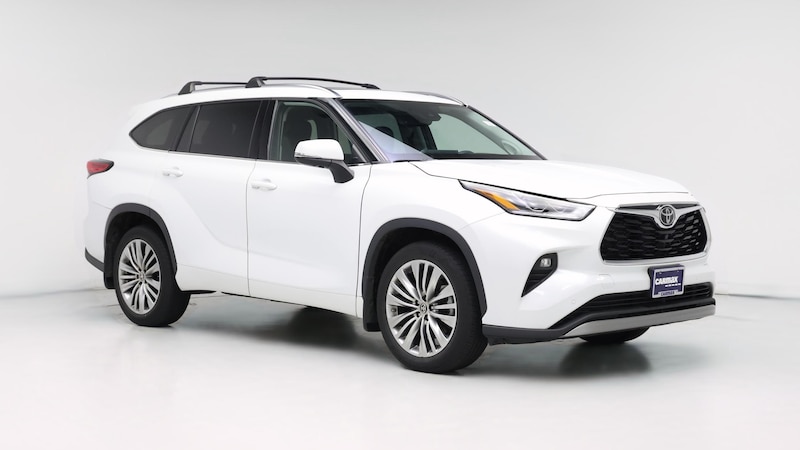 2022 Toyota Highlander Platinum Hero Image