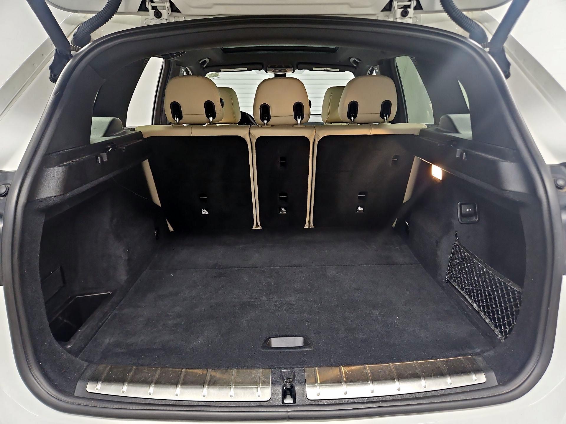 Thumbnail: 2016 BMW X1 - 20